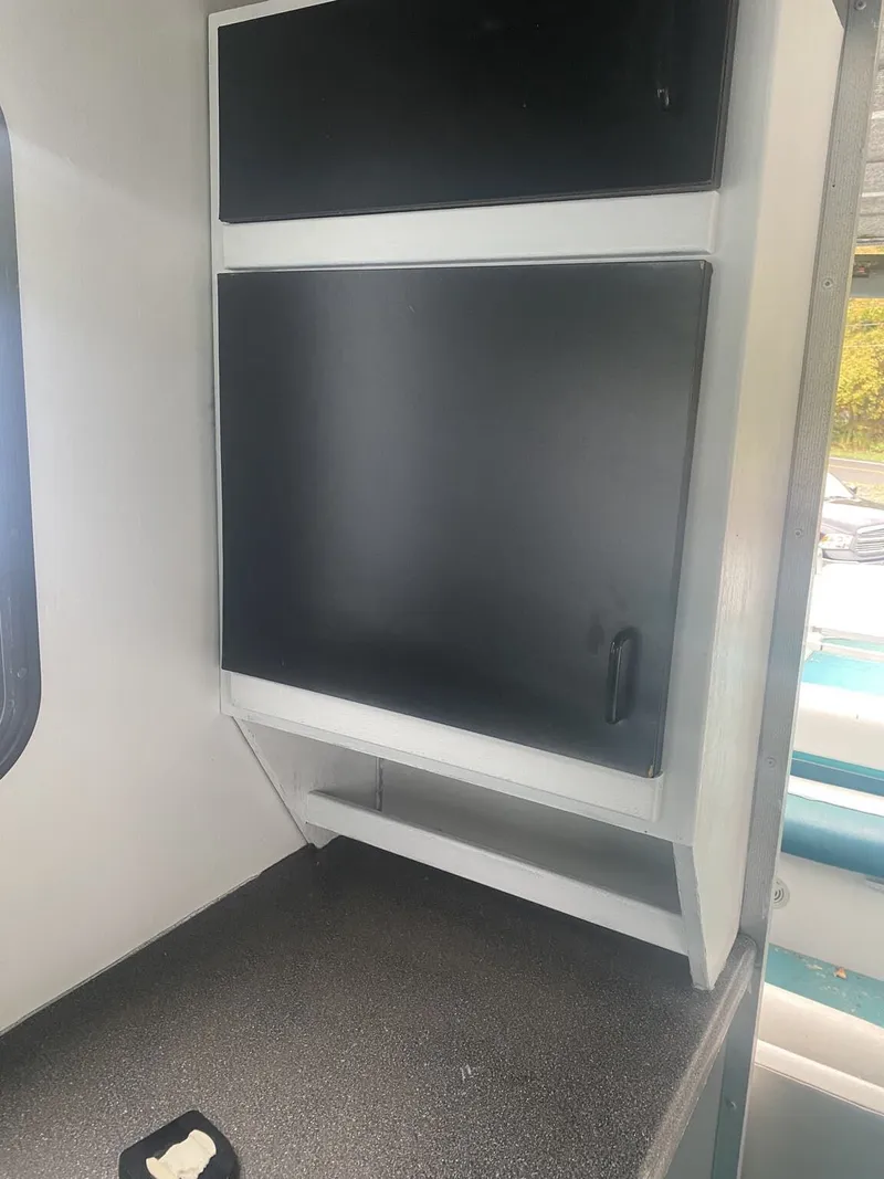 Slide: The Image of Sun Tracker Regency Party Hut 30 1994 - 9