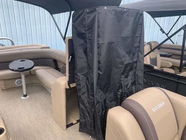 Slide: The Image of Sylvan Mirage 8522 CRS 2023 - 7