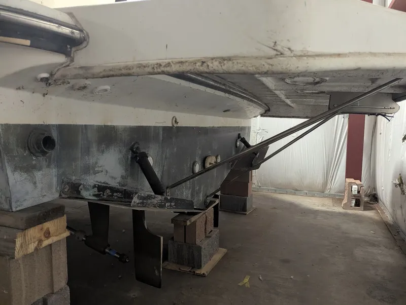 Slide: The Image of Trojan 390 Express 1994 - 15