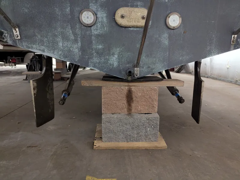 Slide: The Image of Trojan 390 Express 1994 - 4