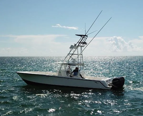 Slide: The Image of SeaVee 390B 2012 - 3