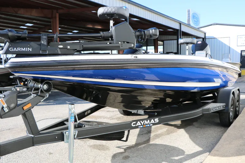 Slide: The Image of Caymas CX 201 PRO 2027 - 7