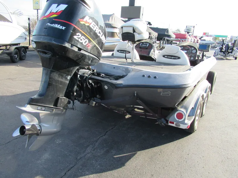 Slide: The Image of Ranger 521VX 2004 - 10