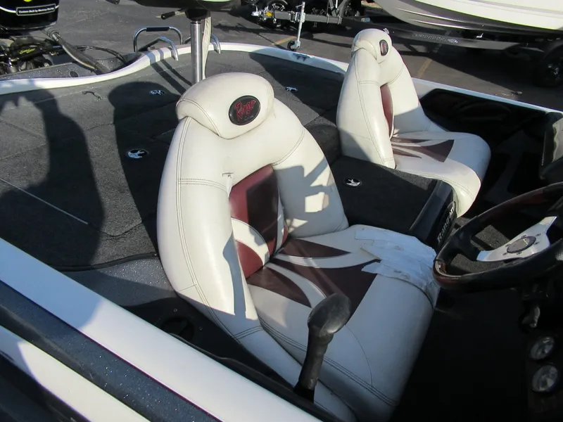 Slide: The Image of Ranger 521VX 2004 - 3