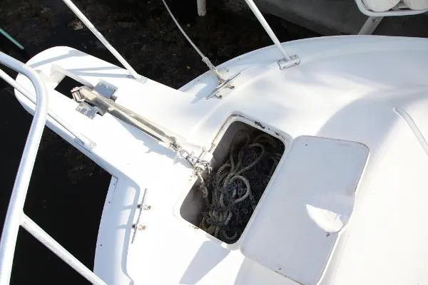 Slide: The Image of Mainship 34 Motor Yacht 1996 - 10