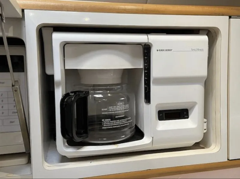 Slide: The Image of Chaparral Signature 1999 - 24