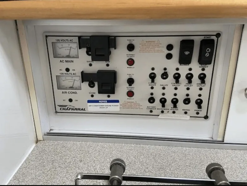 Slide: The Image of Chaparral Signature 1999 - 37