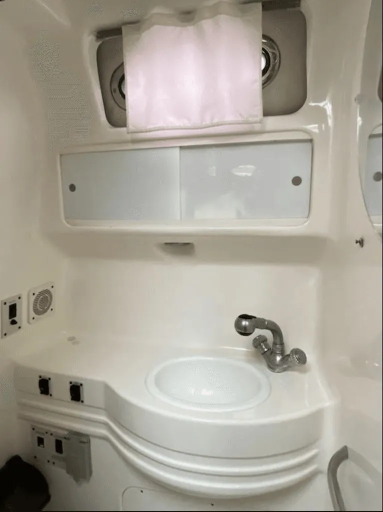 Slide: The Image of Chaparral Signature 300 1999 - 34