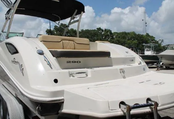 Slide: The Image of Sea Ray 290 Sundeck 2008 - 6