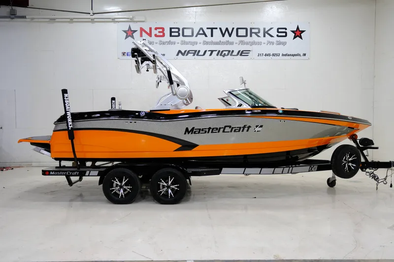 The Image of MasterCraft X10 2015 - 1