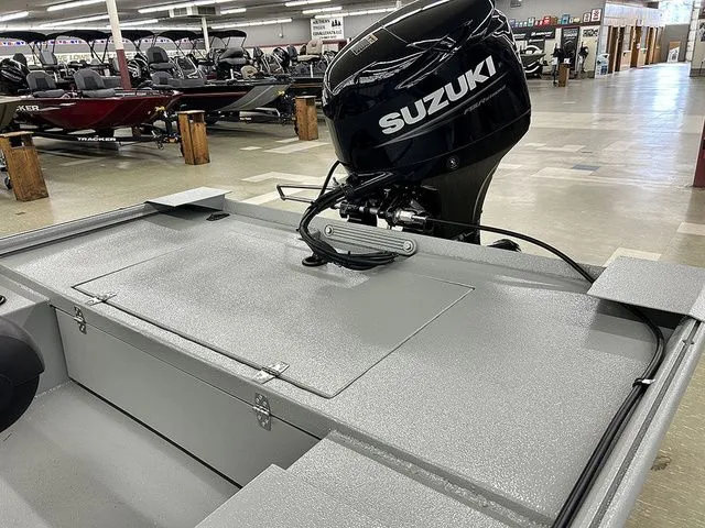 Slide: The Image of Xtreme Boats Classic 1654SS 2026 - 8