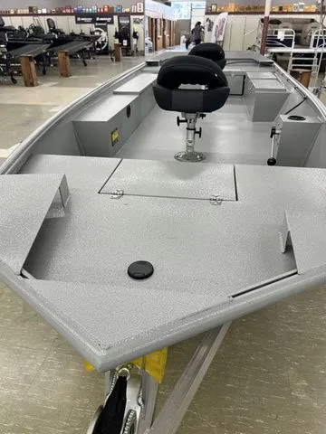 Slide: The Image of Xtreme Boats Classic 1854SS Tunnel 2026 - 3