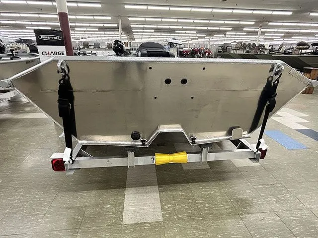 Slide: The Image of Xtreme Boats Classic 1854SS Tunnel 2026 - 8