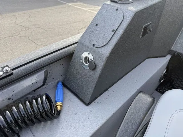 Slide: The Image of SeaArk Pro Cat 200 2026 - 14