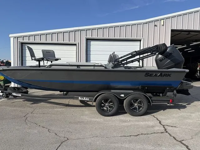 The Image of SeaArk Easy 200 2026 - 1