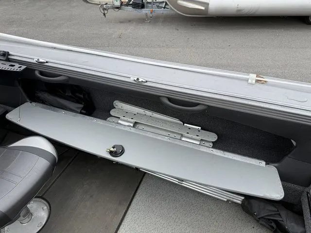 Slide: The Image of Lund 2275 Baron Sport 2020 - 15