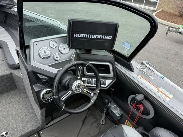 Slide: The Image of Lund 2275 Baron Sport 2020 - 19