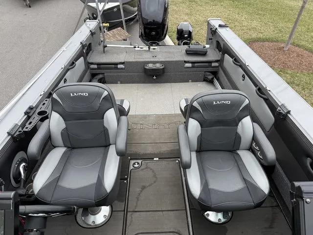 Slide: The Image of Lund 2275 Baron Sport 2020 - 35