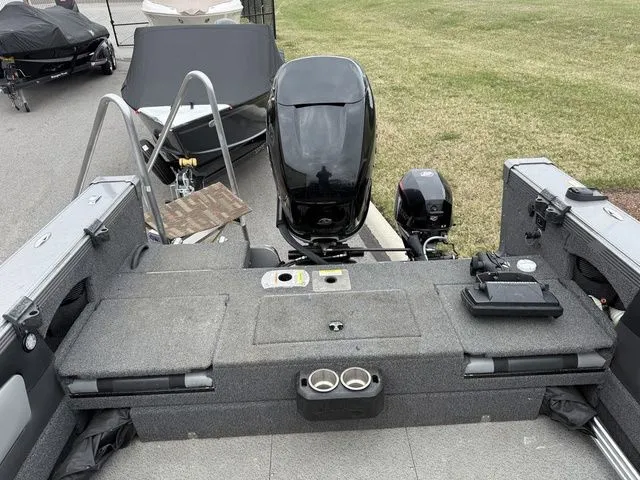 Slide: The Image of Lund 2275 Baron Sport 2020 - 7