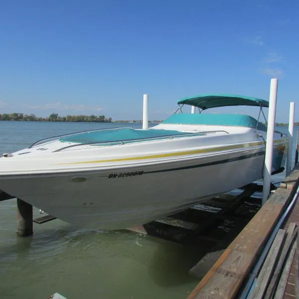 Slide: The Image of Baha Cruisers 340 Mach 1 2000 - 2