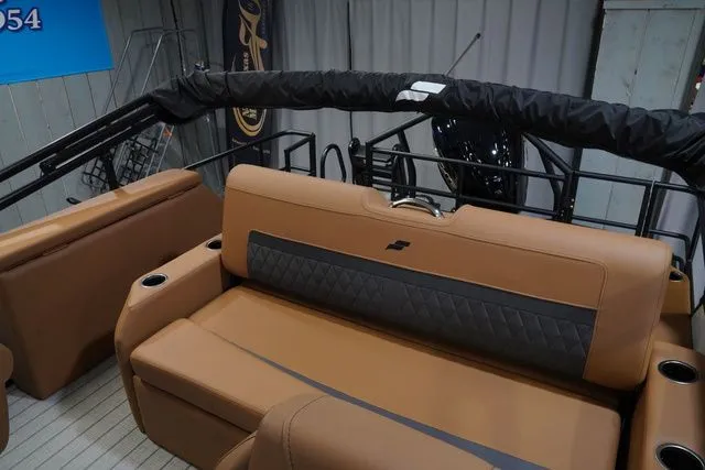 Slide: The Image of Starcraft SLS 3 Q DH 2026 - 16