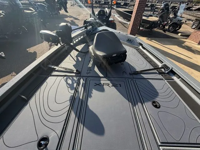 Slide: The Image of Xpress XR 21 BASS 2026 - 54