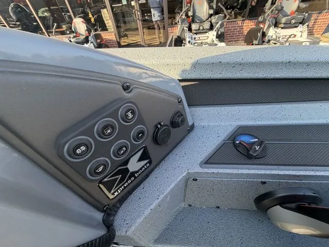 Slide: The Image of Xpress XR 21 BASS 2026 - 62