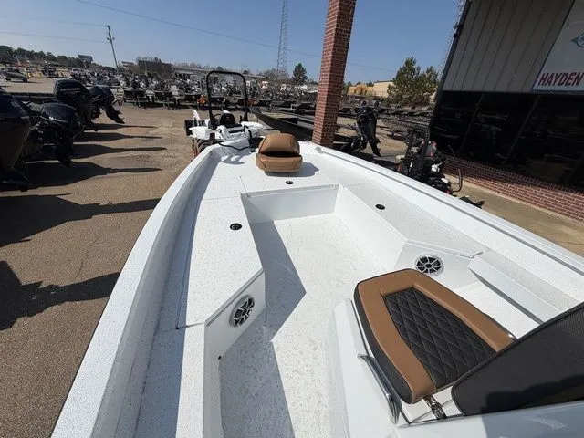 Slide: The Image of Xpress H22B 2026 - 17