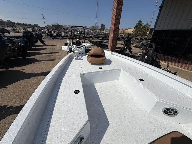 Slide: The Image of Xpress H22B 2026 - 18