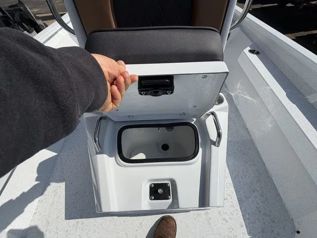 Slide: The Image of Xpress H22B 2026 - 22