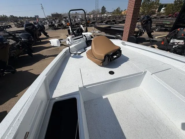 Slide: The Image of Xpress H22B 2026 - 24