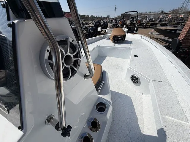 Slide: The Image of Xpress H22B 2026 - 32