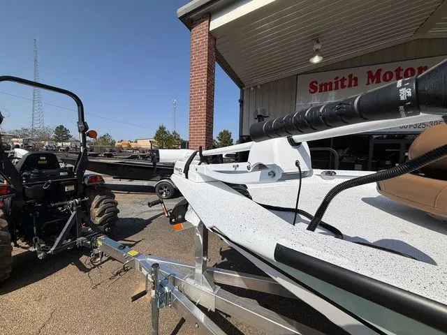 Slide: The Image of Xpress H22B 2026 - 6