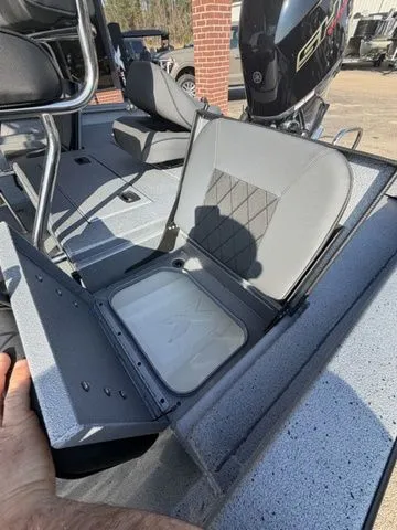 Slide: The Image of Xpress H22B 2026 - 22