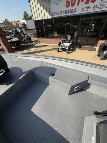 Slide: The Image of Xpress H22B 2026 - 27