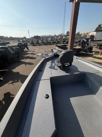 Slide: The Image of Xpress H22B 2026 - 28