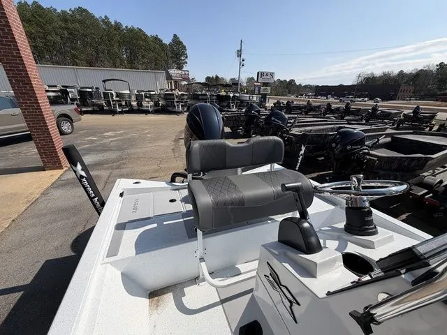 Slide: The Image of Xpress H210B 2026 - 23