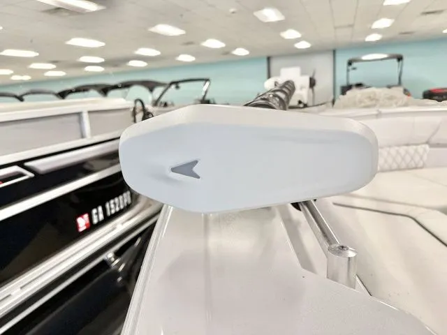 Slide: The Image of Sportsman Heritage 261 Center Console 2023 - 17