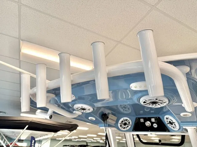 Slide: The Image of Sportsman Heritage 261 Center Console 2023 - 18