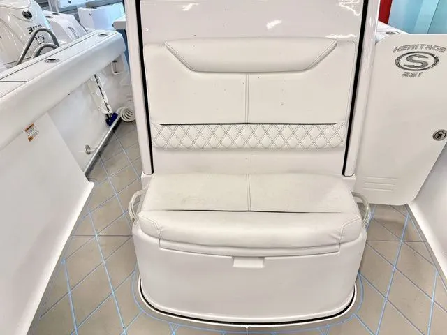 Slide: The Image of Sportsman Heritage 261 Center Console 2023 - 5