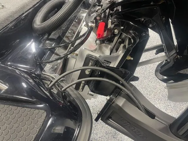 Slide: The Image of Phoenix Bass Boat 721 ZXL 2026 - 9