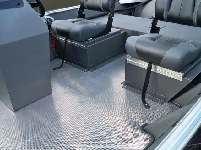 Slide: The Image of Alweld 1752J Custom Jet Boat 2025 - 4