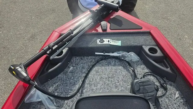 Slide: The Image of Tracker TRACKER PRO TEAM 175 CRAPPIE W/75HP 2025 - 14