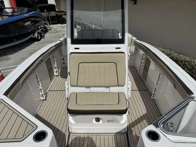 Slide: The Image of Yamaha 252 FSH Sport 2025 - 17