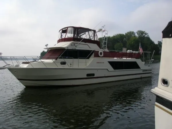 Slide: The Image of Harbor Master 520 Coastal Cruiser 1989 - 1