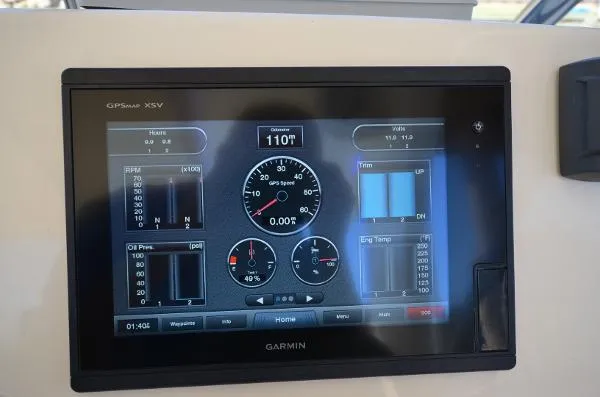 Slide: The Image of Scout 275 Dorado 2018 - 3