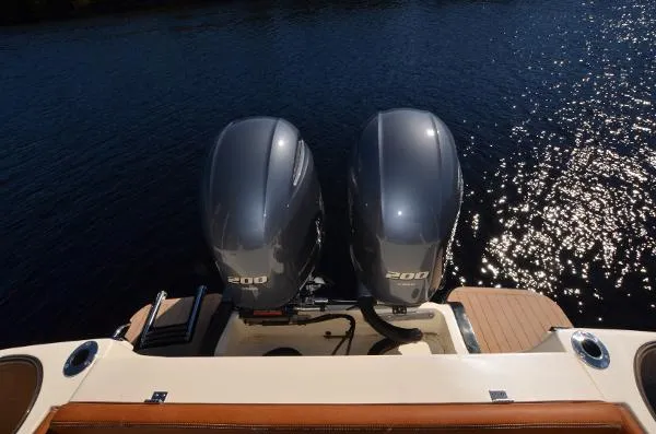 Slide: The Image of Scout 275 Dorado 2018 - 4