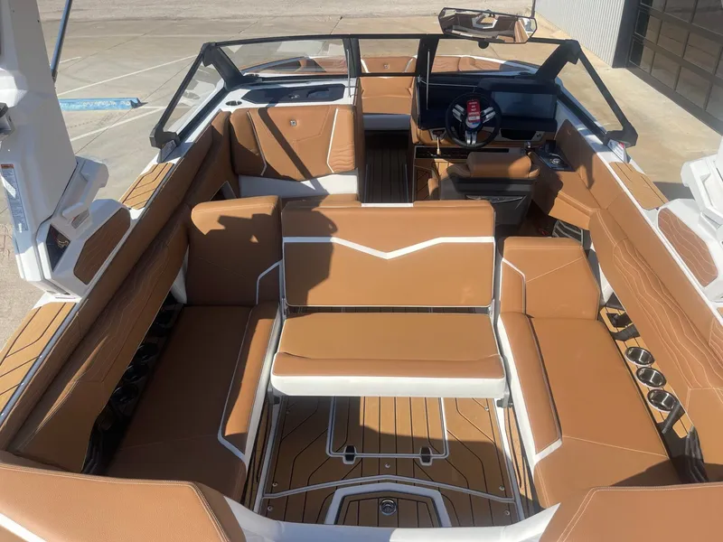 Slide: The Image of Nautique G23 2026 - 11