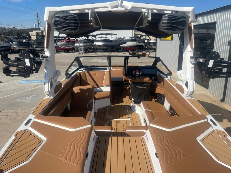 Slide: The Image of Nautique G23 2026 - 7