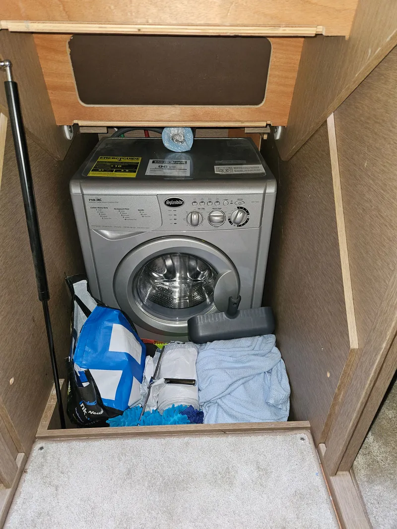 Slide: The Image of Washing machine in a 2018 Prestige 460 yacht. - 22
